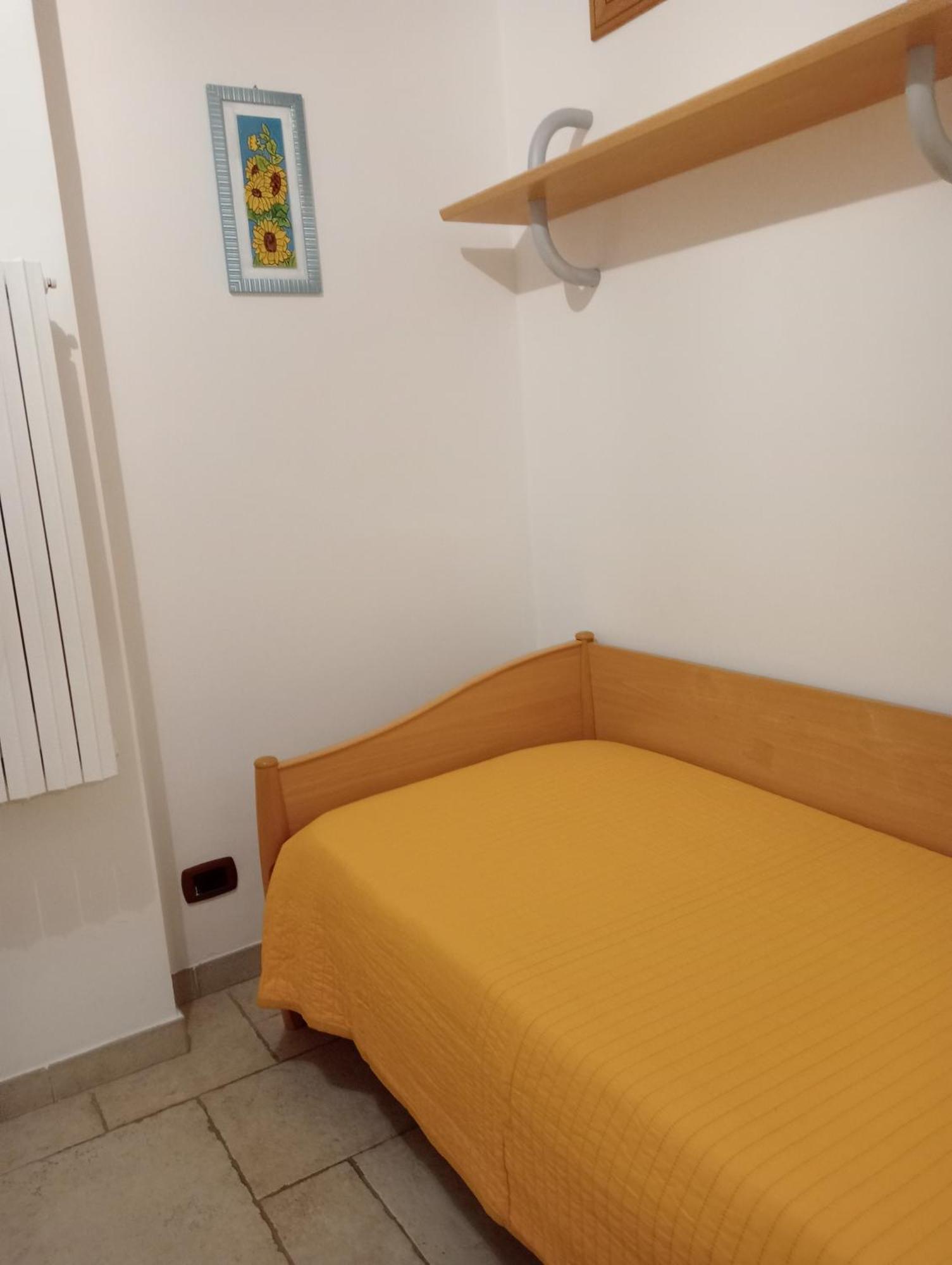 City Cottage Bari Esterno foto